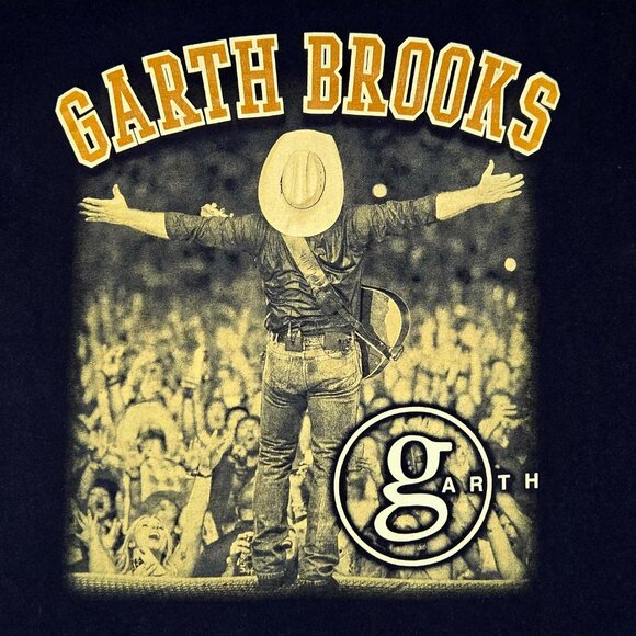 Garth Brooks 2022 Thunder Rolls Thunder Ridge Concert Double Sided Graphic Tee M - Picture 9 of 11